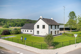 Paardenbedrijf te koop in Limburg: Zwarteweg 52, Milsbeek