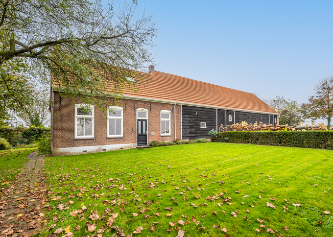 Woonboerderij te koop in Zeeland - Jurjaneweg 5, Borssele