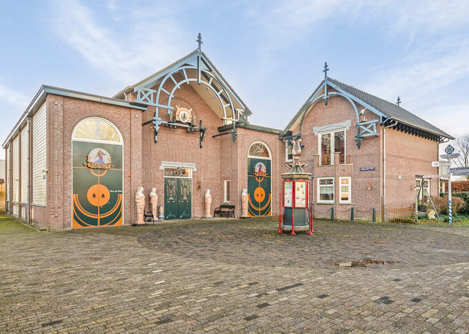 Bedrijfsruimte te koop in Noord-Brabant: Beerten 17 a en b Hilvarenbeek