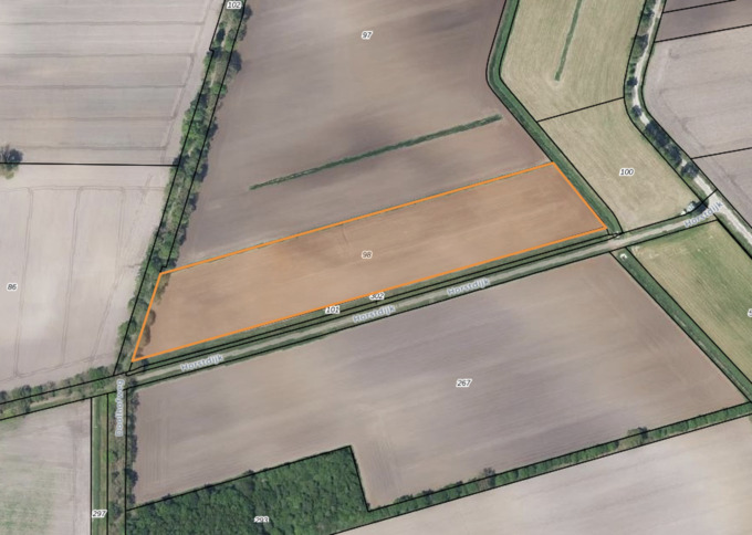 Losse grond te koop in Drenthe: Akkerbouwgrond Benneveld