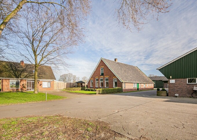 Woonboerderij te koop in Overijssel - Bornerbroekseweg 11, Enter