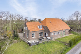 Woonboerderij te koop in Zeeland -  Kruisweg 1, Veere