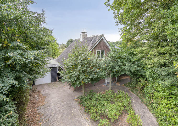 Landhuis te koop in Noord-Brabant - Hulder 10, Vierlingsbeek