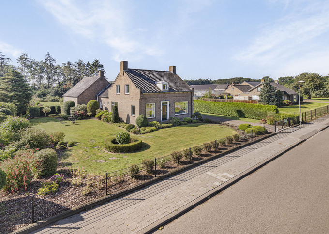 Eengezinswoning te koop in Noord-Brabant - Liesboslaan 95, Breda