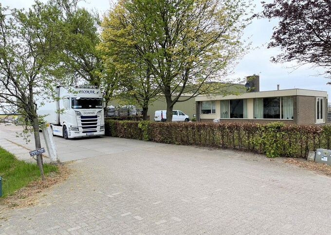 Overig agrarisch / landelijk vastgoed te koop in Flevoland: Professor Zuurlaan 31, Biddinghuizen