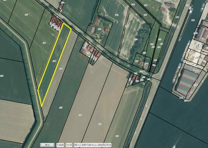 Losse grond te koop in Zeeland: Zandstraat ong, Sas van Gent