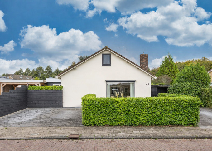 Bungalow te koop in Friesland -&nbsp;De Helling 43, Gorredijk
