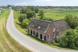 Woonboerderij te koop in Gelderland -&nbsp;Rijndijk 29, Lienden