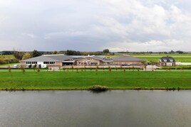 Paardenbedrijf te koop in Noord-Brabant: Kooike 2, Werkendam